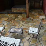 Isabel Artemis Es Apartamento
