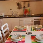Isabel Artemis Es Apartamento San Tirso de Abres